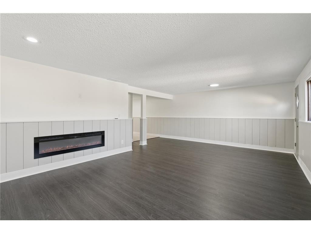 3944 76th Way E Inver Grove Heights MN 55076 7048757 image1