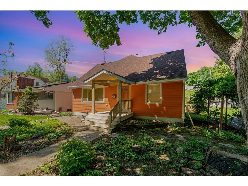 3944 Abbott Avenue S Minneapolis MN 55410 6373029 image1