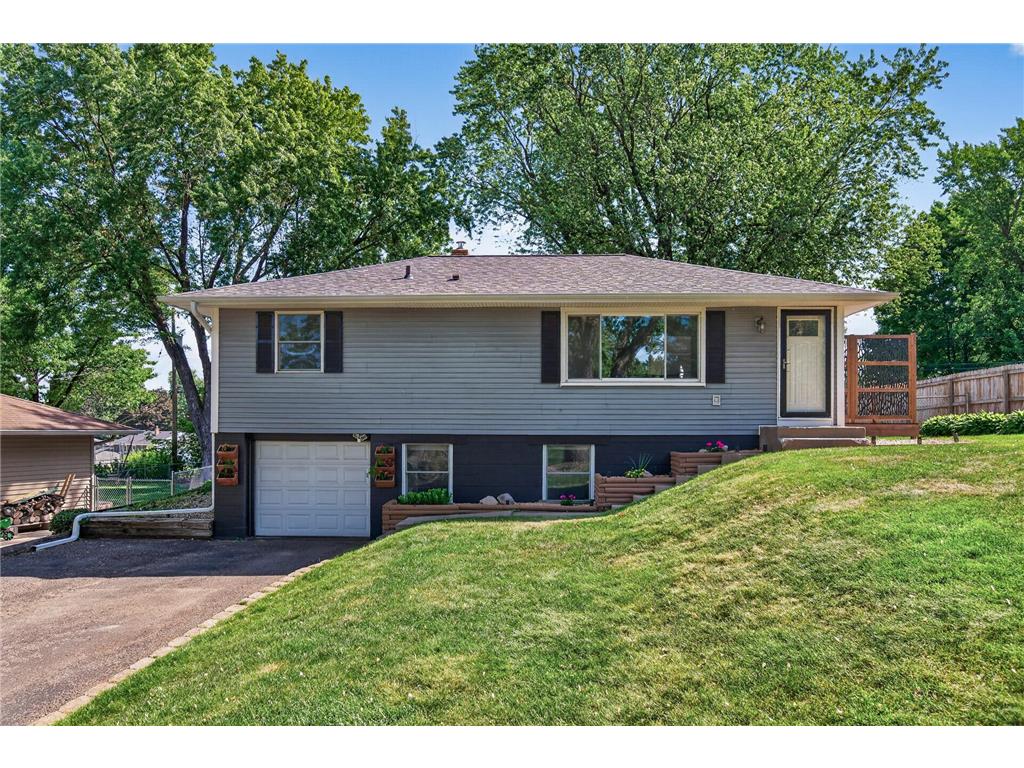 3944 Lakewood Avenue White Bear Twp MN 55110 7084464 image1