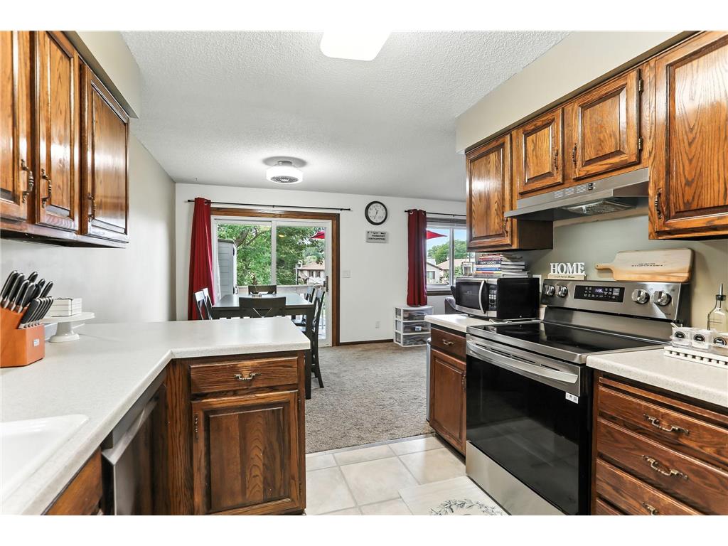 3945 Gershwin Avenue N Oakdale MN 55128 6824639 image1