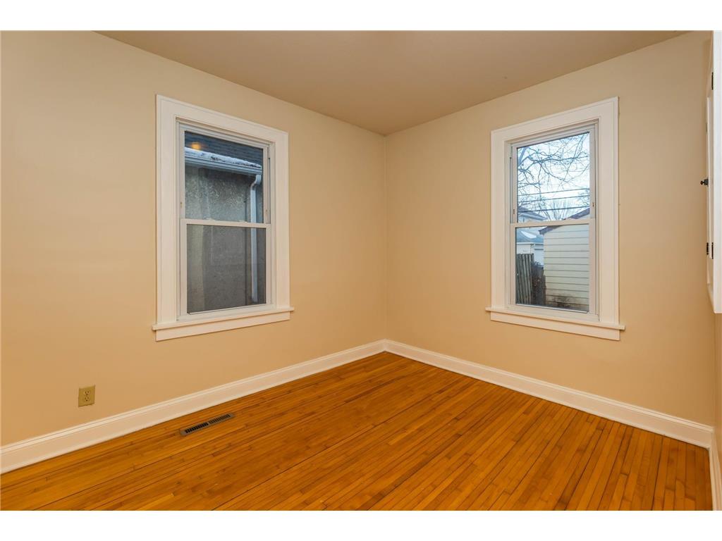 3946 Fremont Avenue N Minneapolis MN 55412 7039777 image13