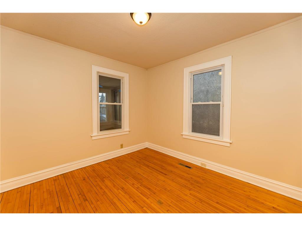 3946 Fremont Avenue N Minneapolis MN 55412 7039777 image14