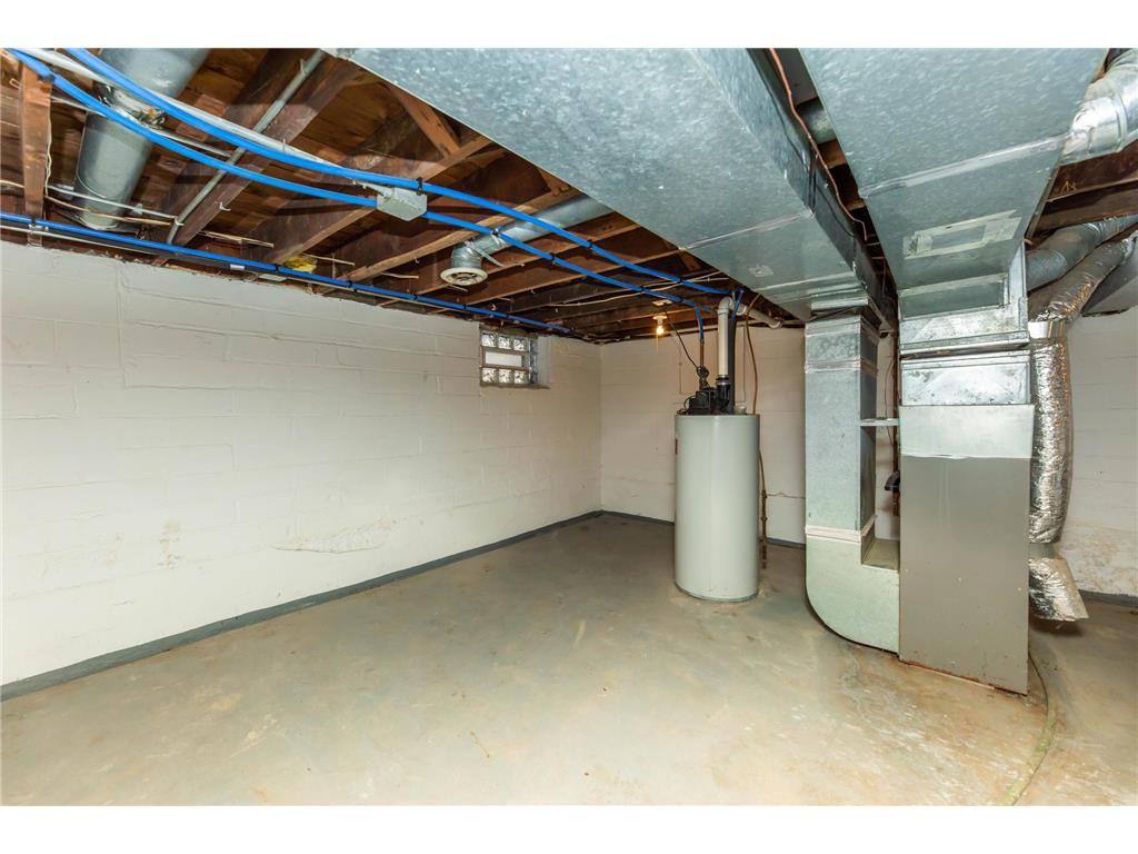 3946 Fremont Avenue N Minneapolis MN 55412 7039777 image16
