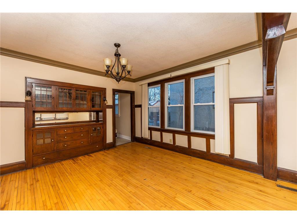 3946 Fremont Avenue N Minneapolis MN 55412 7039777 image5