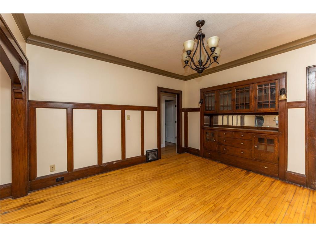 3946 Fremont Avenue N Minneapolis MN 55412 7039777 image6