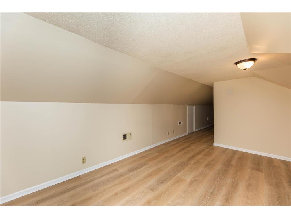 3946 Fremont Avenue N Minneapolis MN 55412 7039777 image7