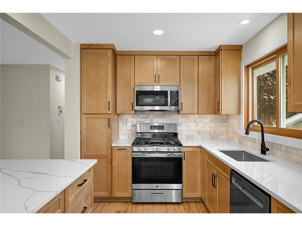 3947 Beryl Road Eagan MN 55122 7105996 image11