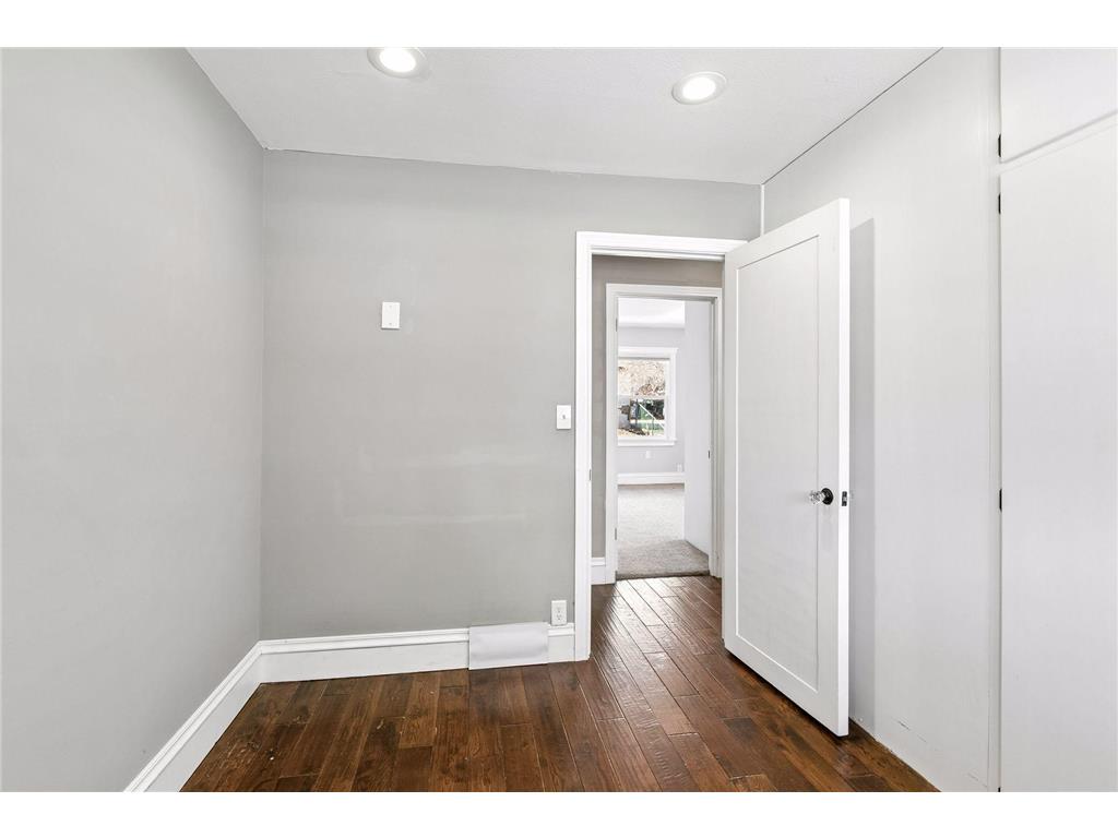 3948 Abbott Avenue S Minneapolis MN 55410 7045087 image12