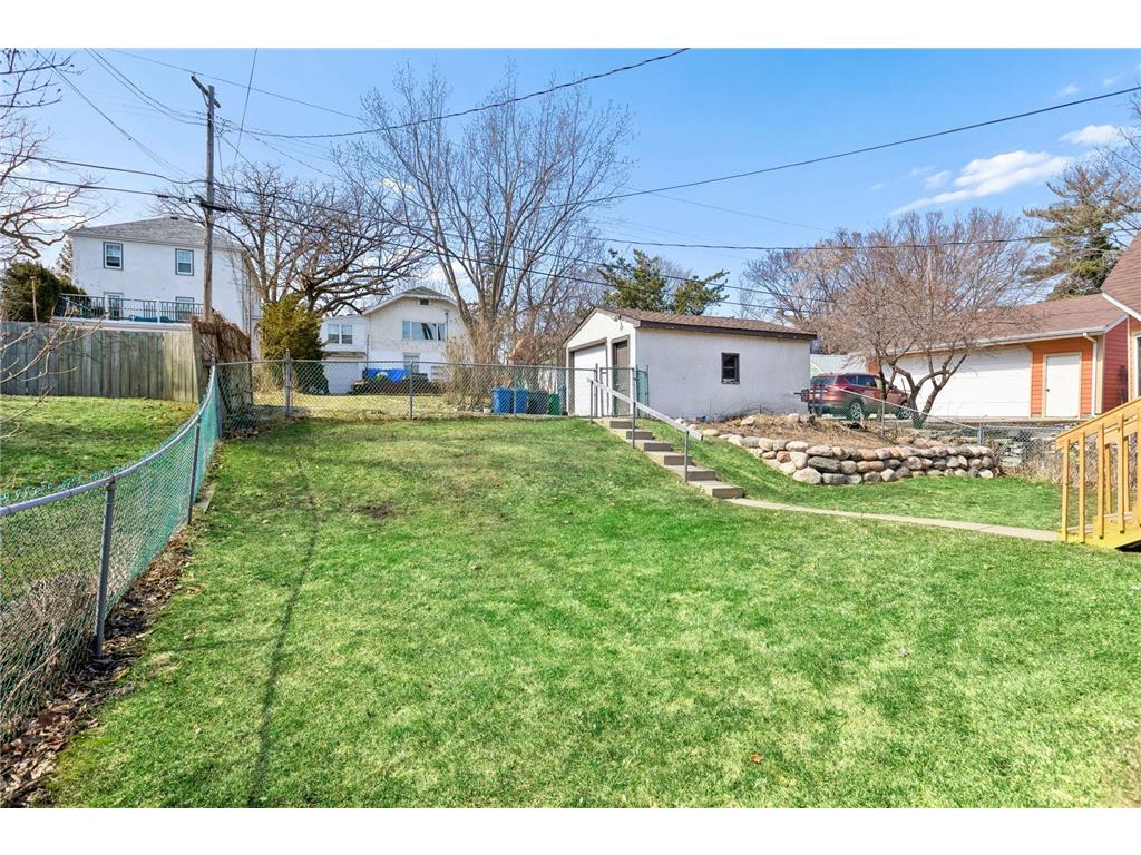 3948 Abbott Avenue S Minneapolis MN 55410 7045087 image25
