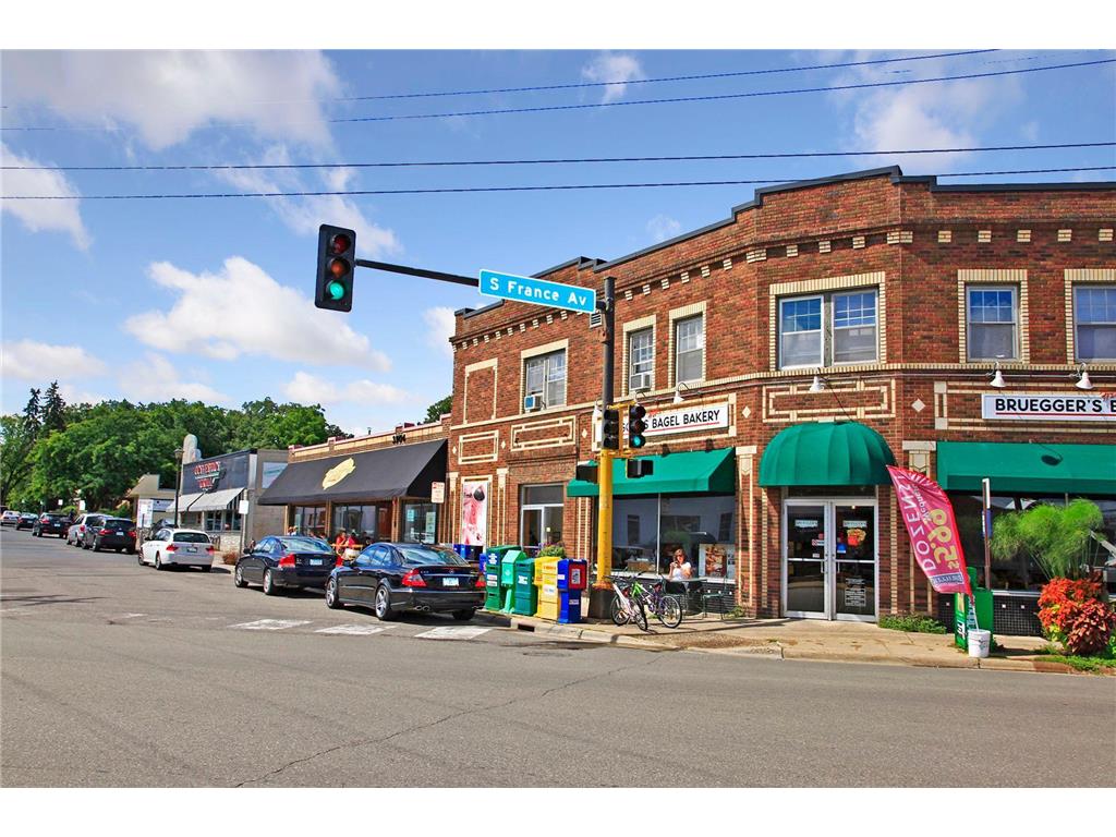 3948 Abbott Avenue S Minneapolis MN 55410 7045087 image32