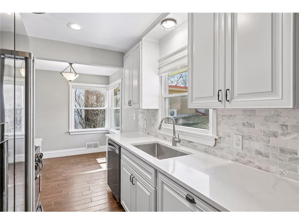 3948 Abbott Avenue S Minneapolis MN 55410 7045087 image7