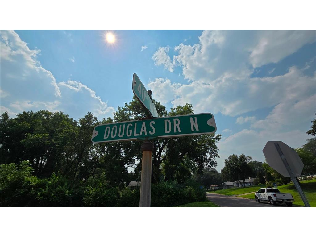 3949 Douglas Drive N Crystal MN 55422 7067719 image9