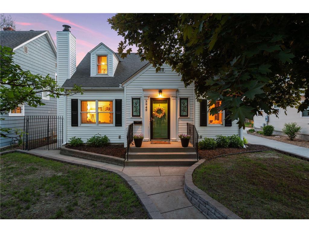 3949 Hubbard Avenue N Robbinsdale MN 55422 6346794 image1