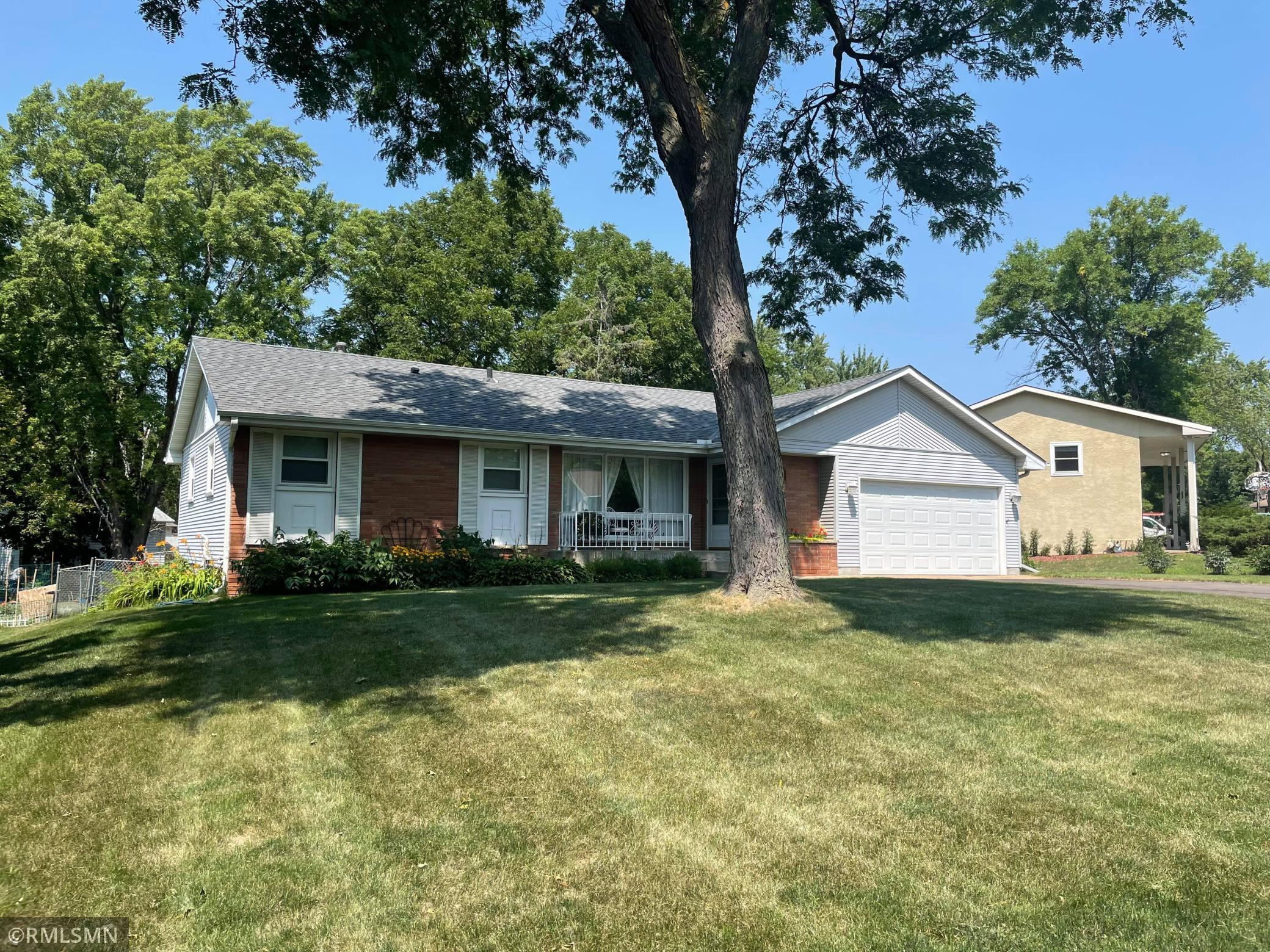 3949 Wisconsin Avenue N, New Hope, MN 55427 MLS 6073074 Edina Realty