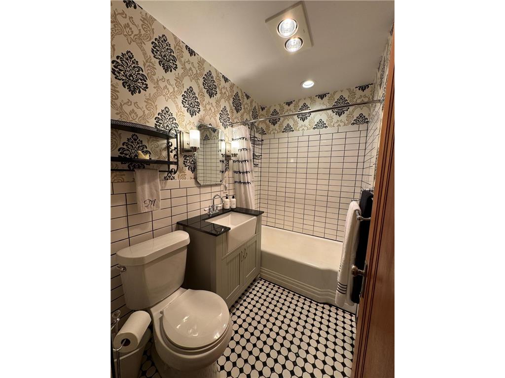 395 Broadway Street W Akeley MN 56433 7057704 image25