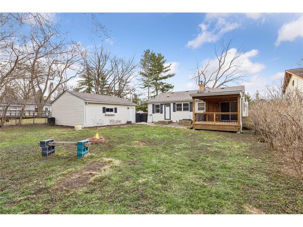 395 Eldridge Avenue W Roseville MN 55113 7047900 image29