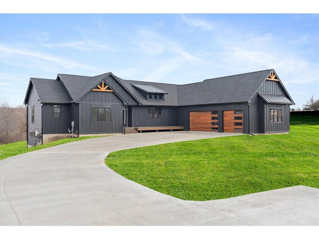 395 Moelter Lane Hudson WI 54016 6637868 image1