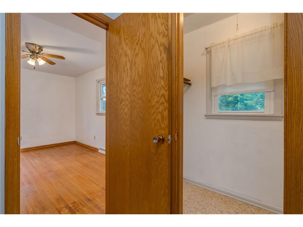395 W Minnesota Street Le Center MN 56057 7085158 image18