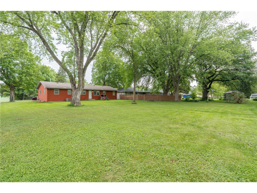 395 W Minnesota Street Le Center MN 56057 7085158 image34
