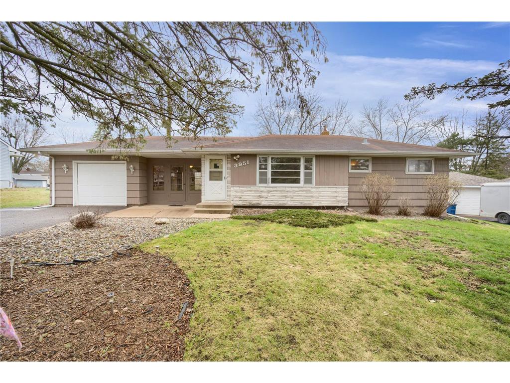 3951 Lakewood Avenue White Bear Twp MN 55110 6341178 image1