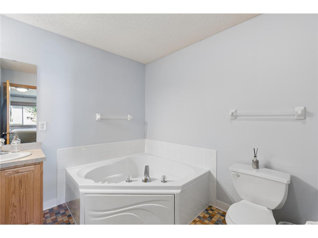 3951 Landings Drive Minnetrista MN 55375 7092556 image28