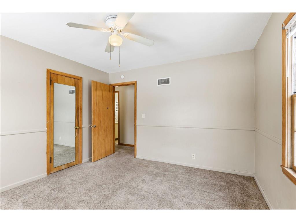 3951 Penn Avenue N Minneapolis MN 55412 6825740 image17