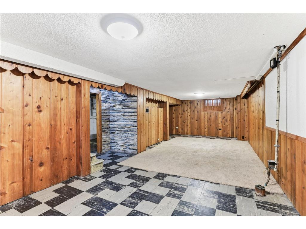 3951 Penn Avenue N Minneapolis MN 55412 6825740 image25