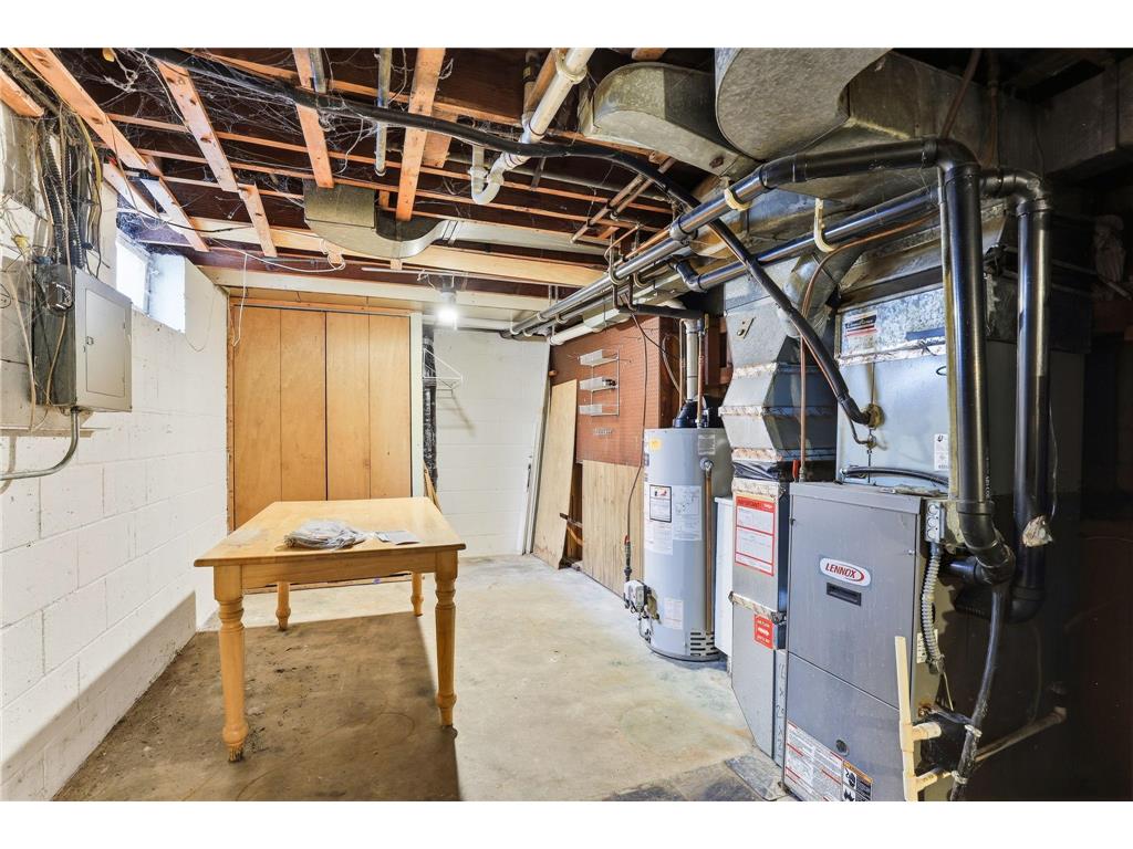 3951 Penn Avenue N Minneapolis MN 55412 6825740 image29