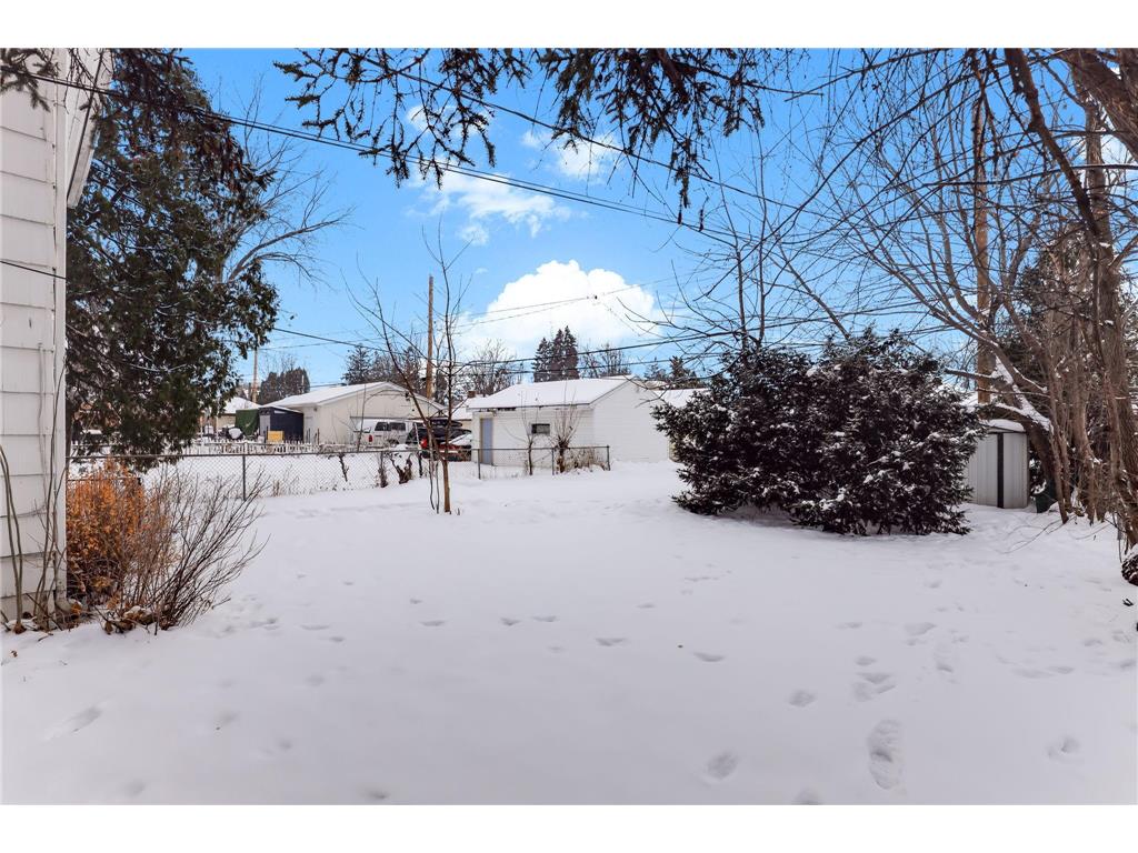 3951 Penn Avenue N Minneapolis MN 55412 6825740 image31