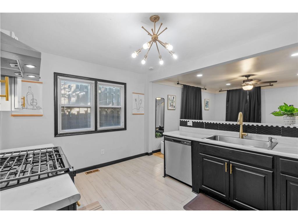 3952 Bloomington Avenue Minneapolis MN 55407 6797896 image10