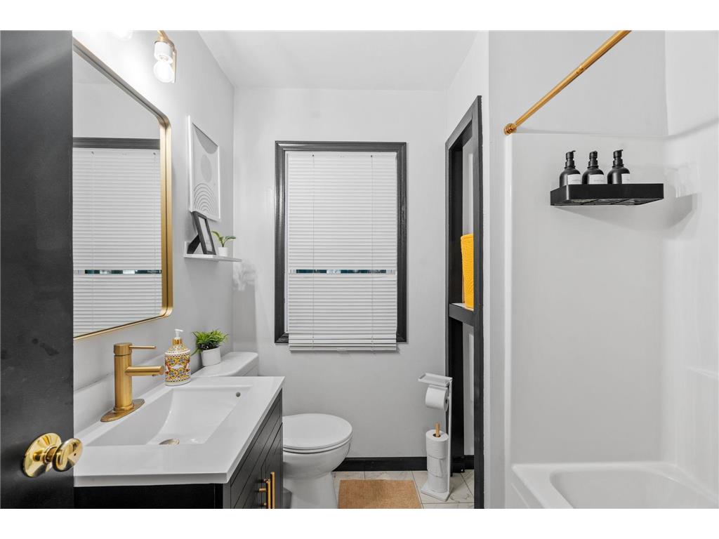 3952 Bloomington Avenue Minneapolis MN 55407 6797896 image11