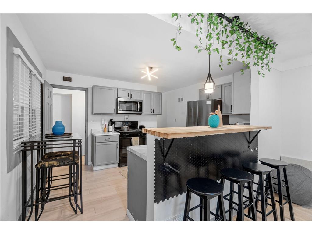 3952 Bloomington Avenue Minneapolis MN 55407 6797896 image24