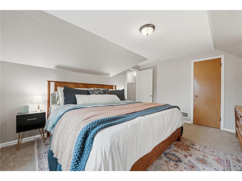 3952 Oakland Avenue Minneapolis MN 55407 7100848 image30