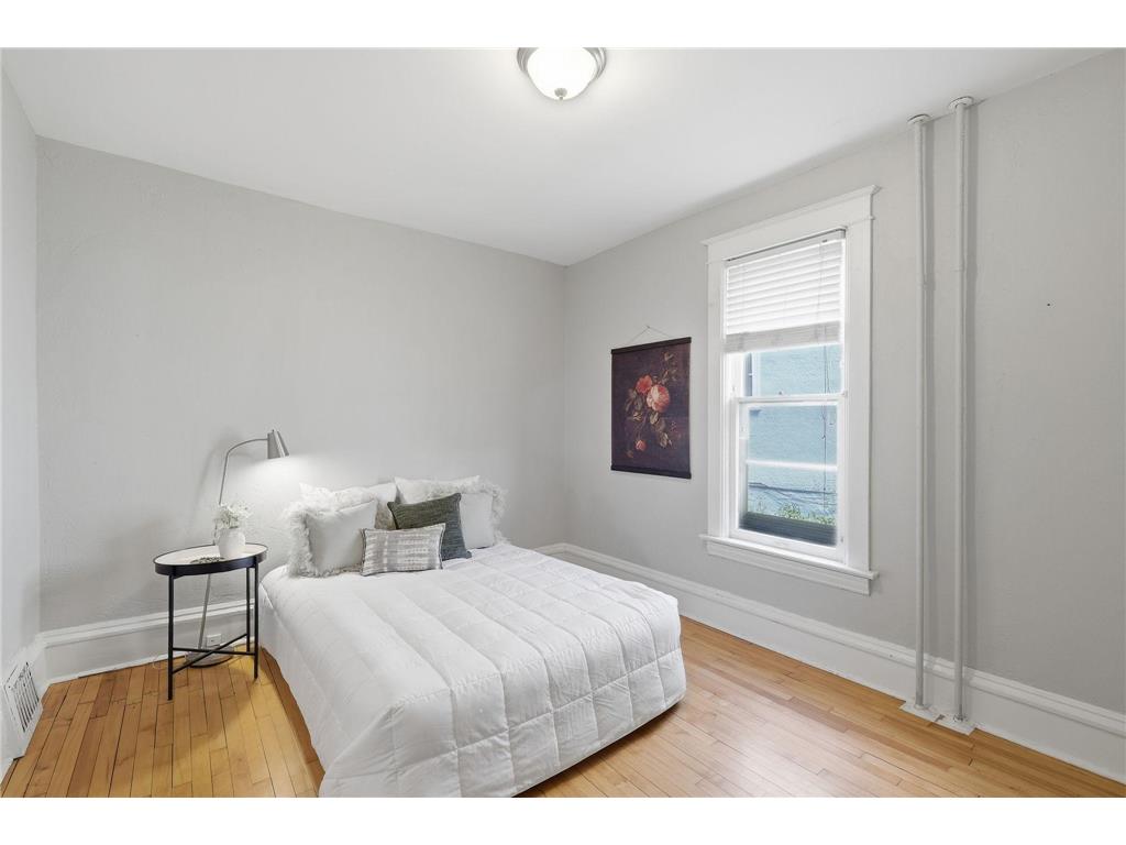 3954 Portland Avenue Minneapolis MN 55407 7091487 image7