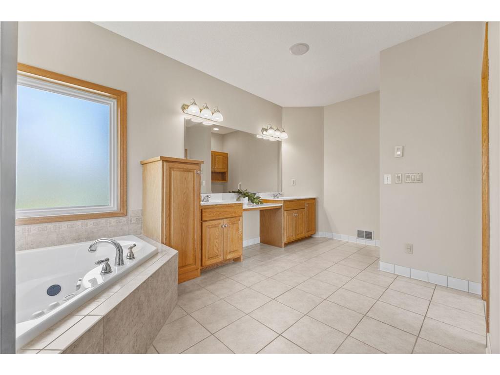 39541 Eastwood Avenue North Branch MN 55056 7059340 image42
