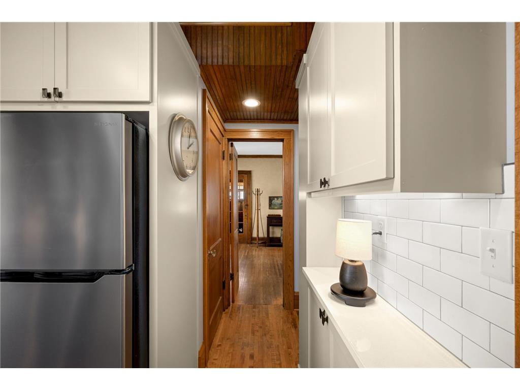 3955 Colfax Avenue N Minneapolis MN 55412 7024941 image15