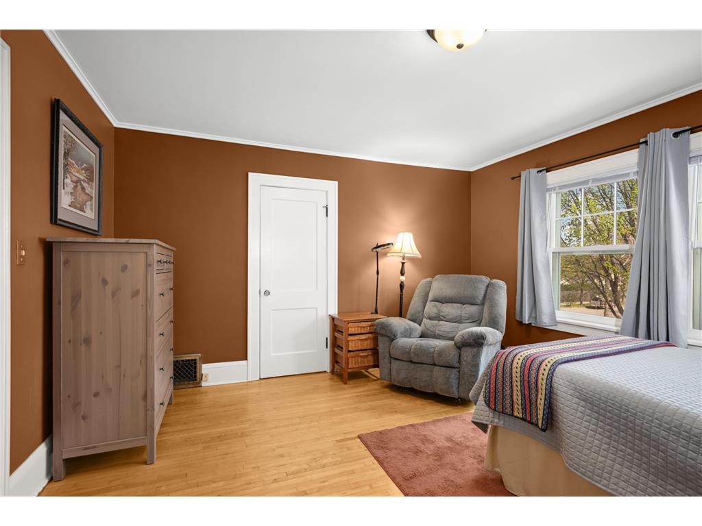 3955 Colfax Avenue N Minneapolis MN 55412 7024941 image17