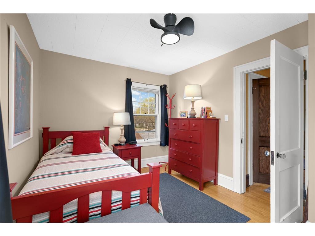 3955 Colfax Avenue N Minneapolis MN 55412 7024941 image18