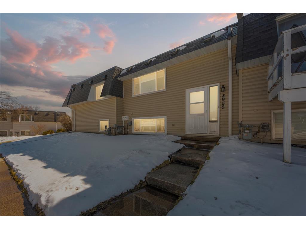 3955 Dawn Way Inver Grove Heights MN 55076 7038684 image1