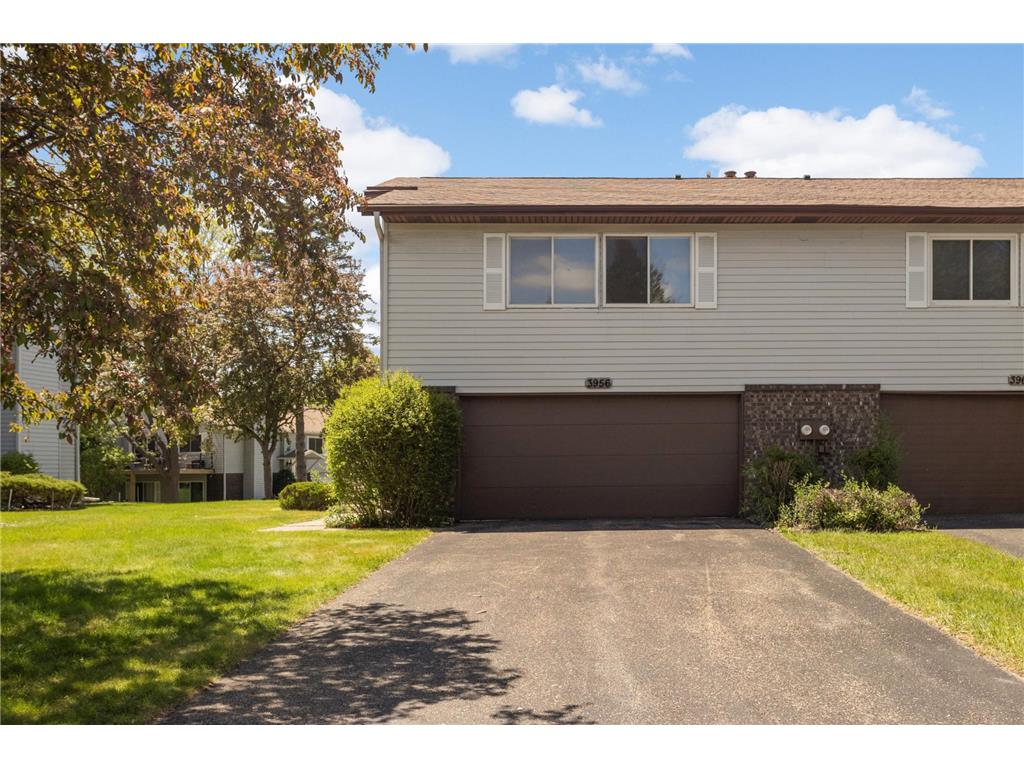 3956 Goodwin Avenue N Oakdale MN 55128 7068383 image1