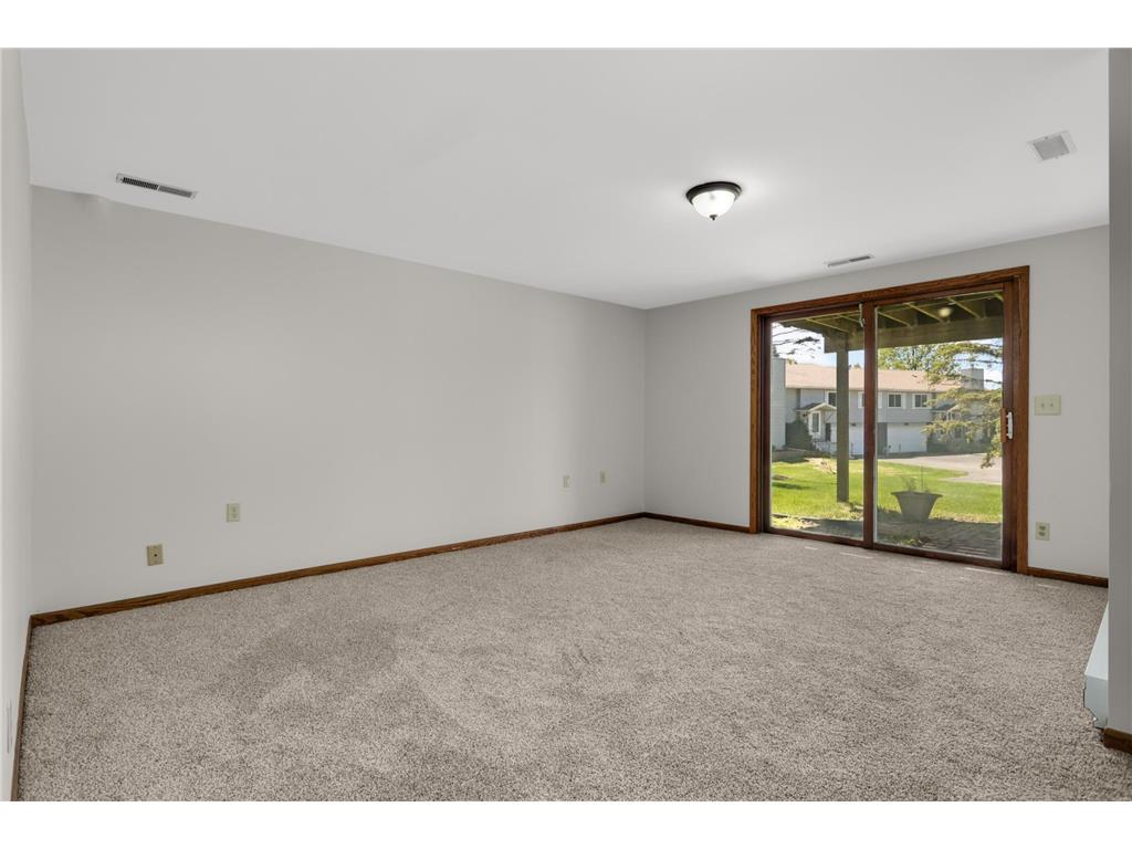 3956 Goodwin Avenue N Oakdale MN 55128 7068383 image14