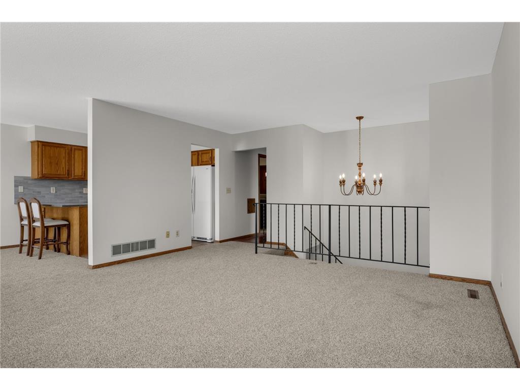 3956 Goodwin Avenue N Oakdale MN 55128 7068383 image5