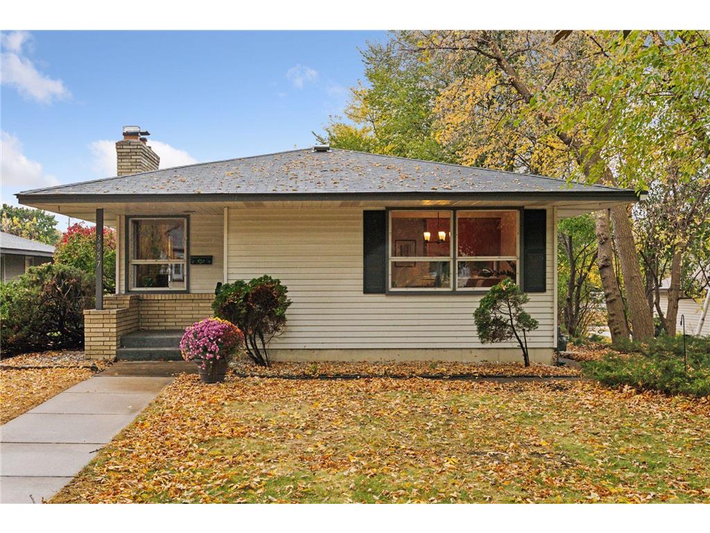 3957 Lake Curve Drive N Robbinsdale MN 55422 - Crystal 6801978 image1