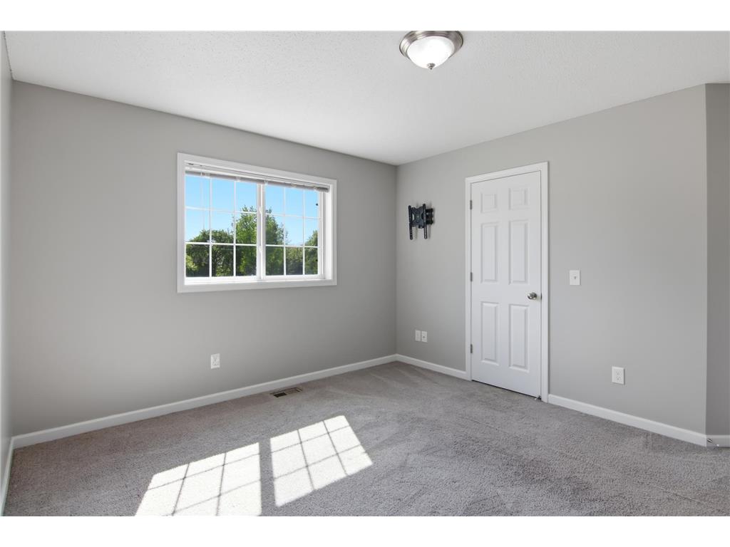 39571 Oak Park Trail North Branch MN 55056 7075591 image19