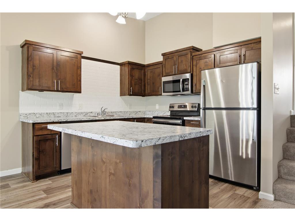 39571 Oak Park Trail North Branch MN 55056 7075591 image4