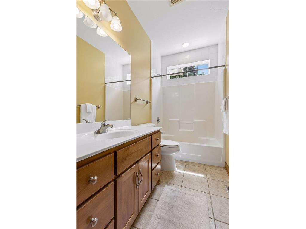 3958 Greystone Ridge Eagan MN 55122 7078805 image31