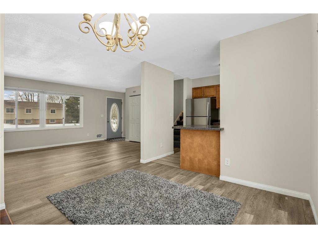 3958 Riverton Avenue Eagan MN 55122 7019509 image7