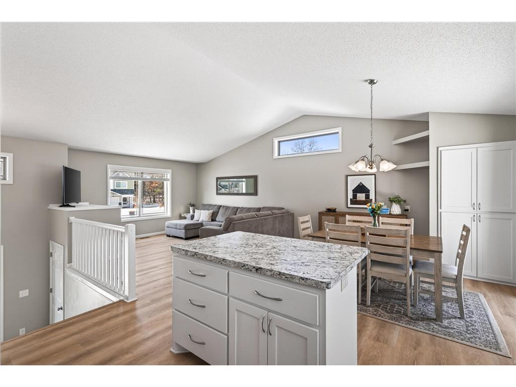 39584 Oak Park Trail North Branch MN 55056 7037089 image17