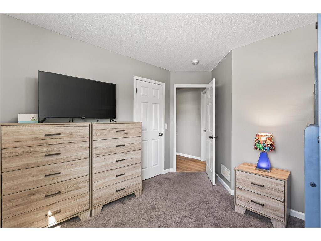 39584 Oak Park Trail North Branch MN 55056 7037089 image27