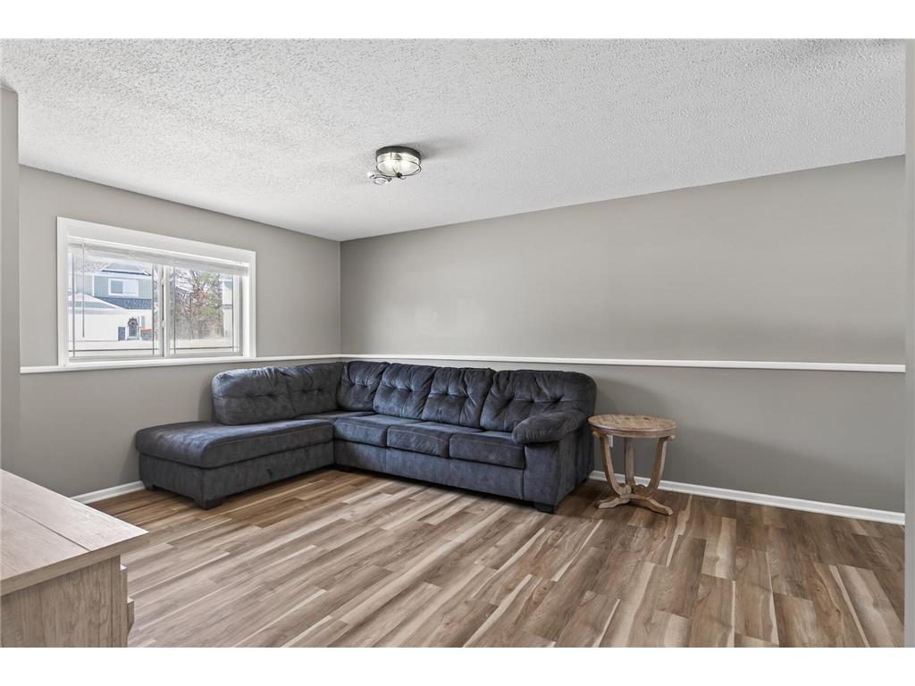 39584 Oak Park Trail North Branch MN 55056 7037089 image32